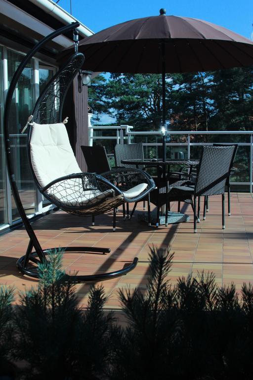 Holiday Terrace Nido Extérieur photo