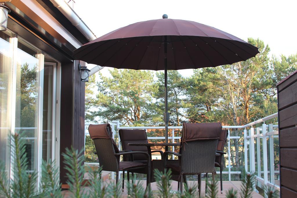 Holiday Terrace Nido Extérieur photo